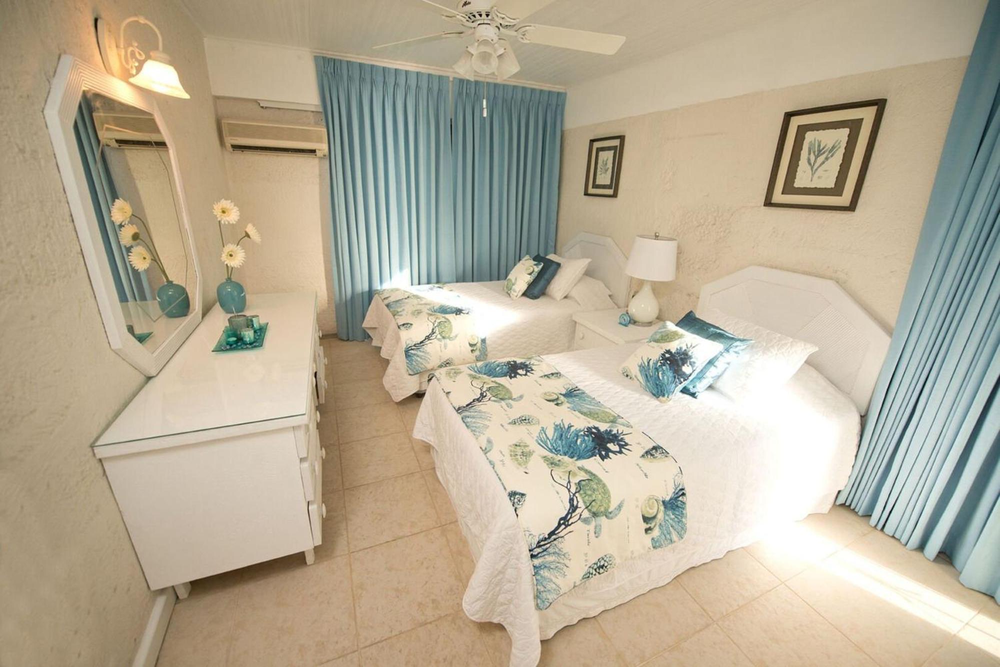 Bora Bora By Blue Sky Luxury Apartment Paynes Bay Cameră foto